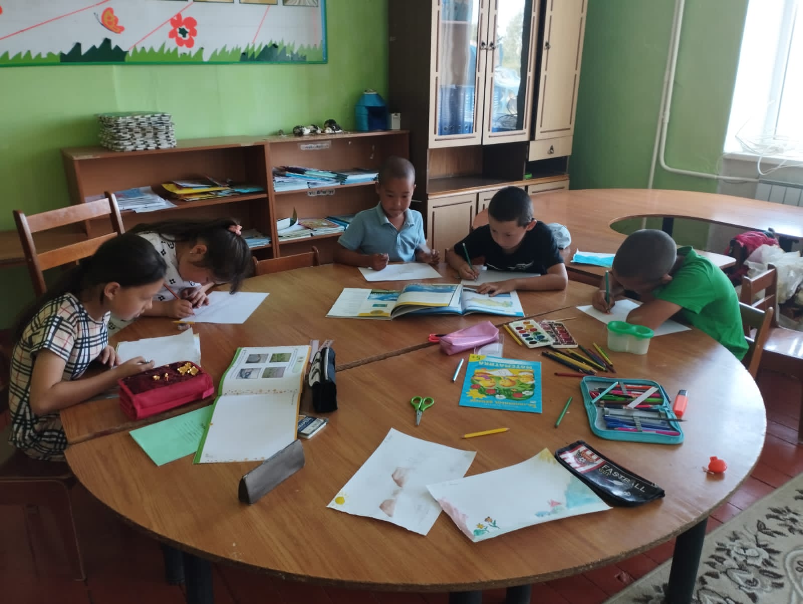 "Балдәурен" мектеп жанындағы жазғы демалыс лагері